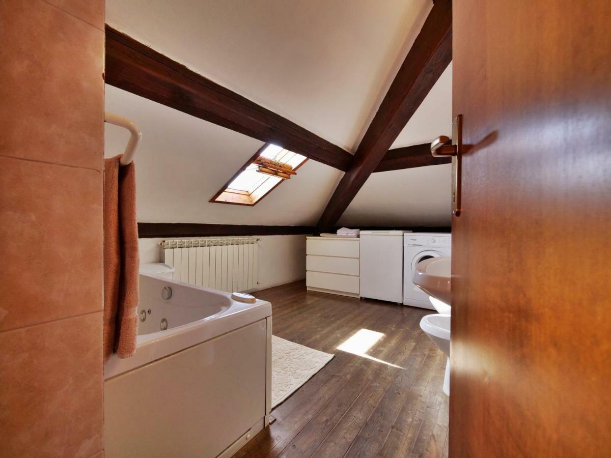 Tino Brezza Di Mare Apartment Дейва Марина Екстериор снимка