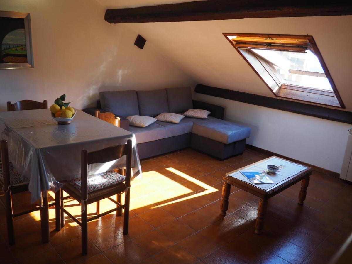 Tino Brezza Di Mare Apartment Дейва Марина Екстериор снимка